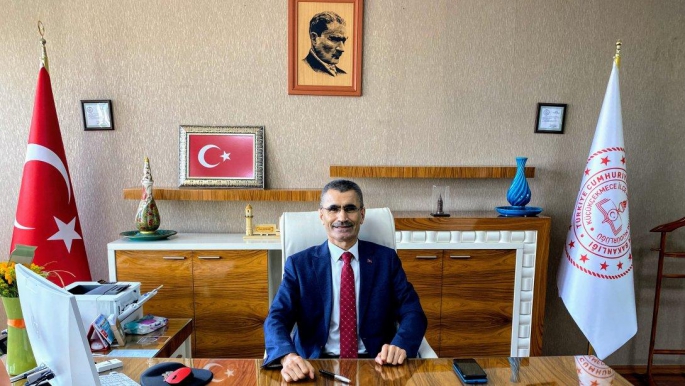 İLÇE MİLLİ EĞİTİMDEN ÖĞRETMENLER GÜNÜ MESAJI